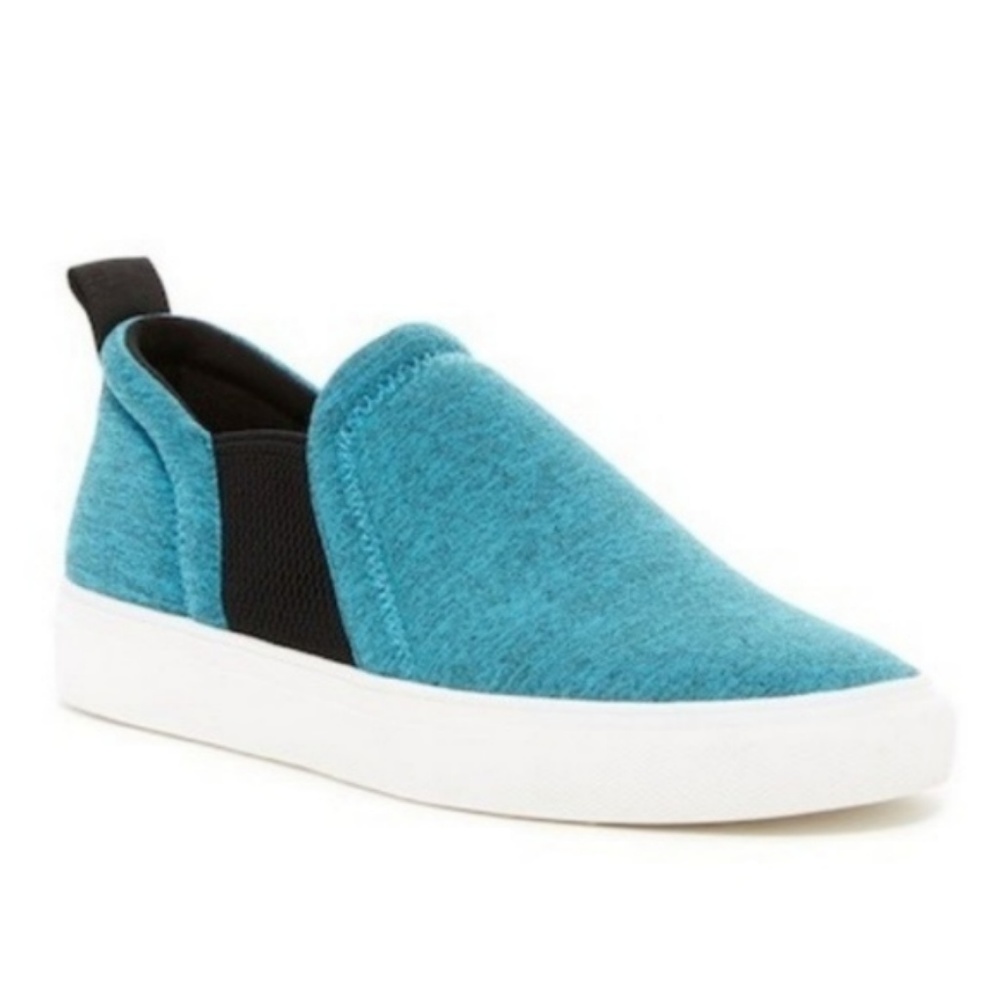 Abound Cobi Blue Knit Slip On Platform Sneakers